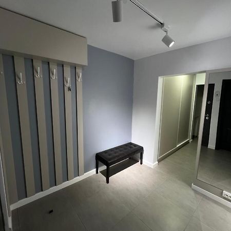 The Urban Hub 2 Apartment Iasi Bagian luar foto